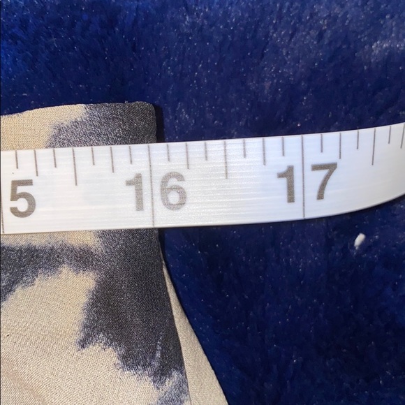 THE LIMITED. SILK MIDI SKIRT.SUBTLE FLORAL PATTERN - Picture 8 of 10